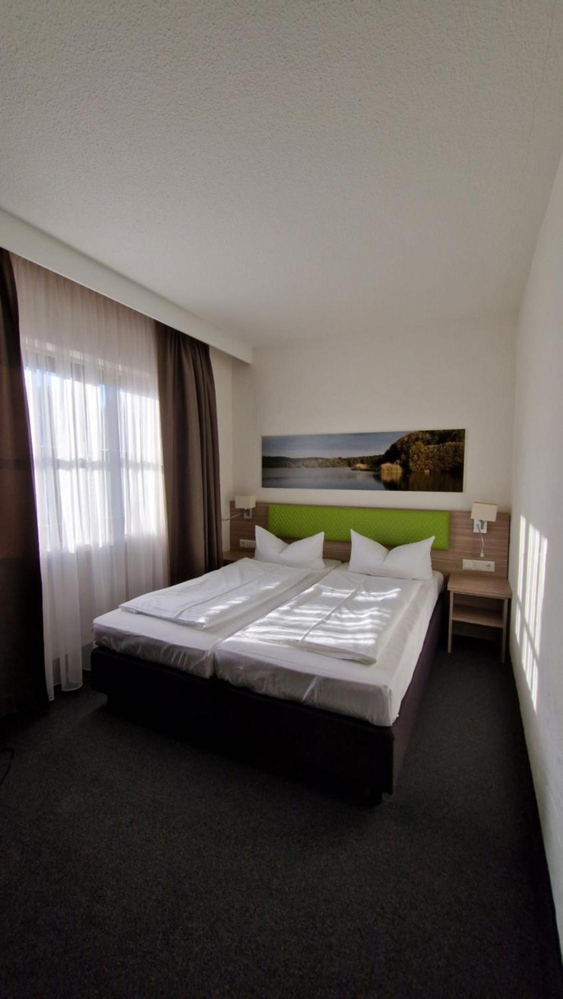 Hotel Sonnenhof Pleinfeld Ngoại thất bức ảnh