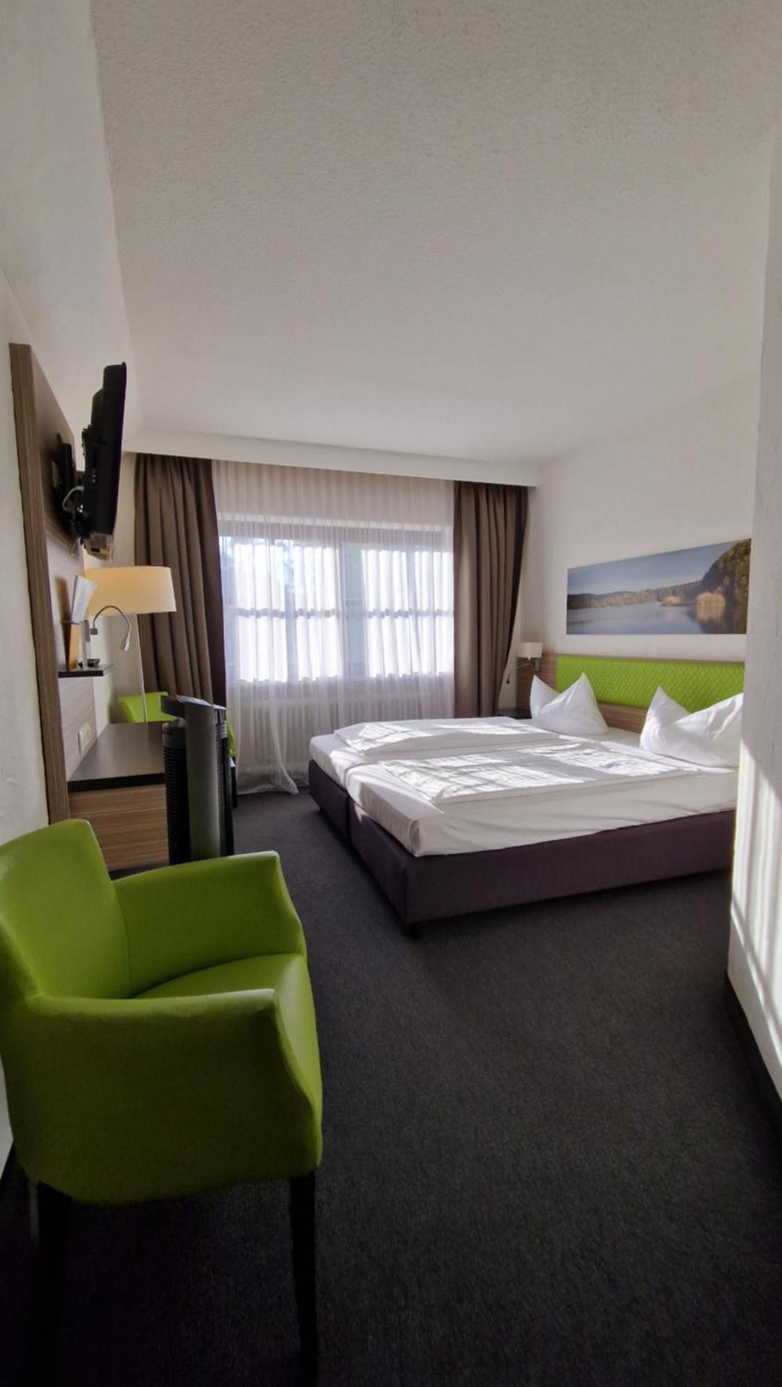 Hotel Sonnenhof Pleinfeld Ngoại thất bức ảnh