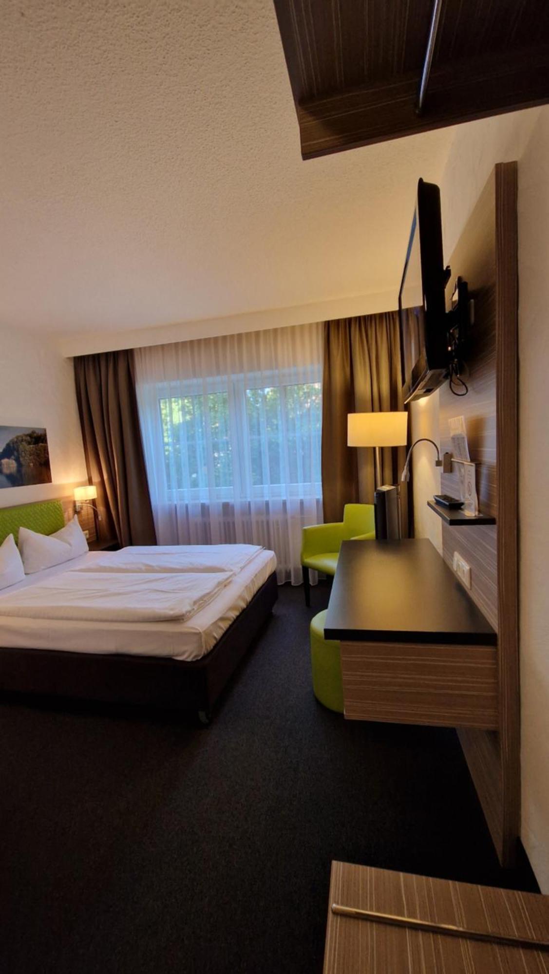 Hotel Sonnenhof Pleinfeld Ngoại thất bức ảnh