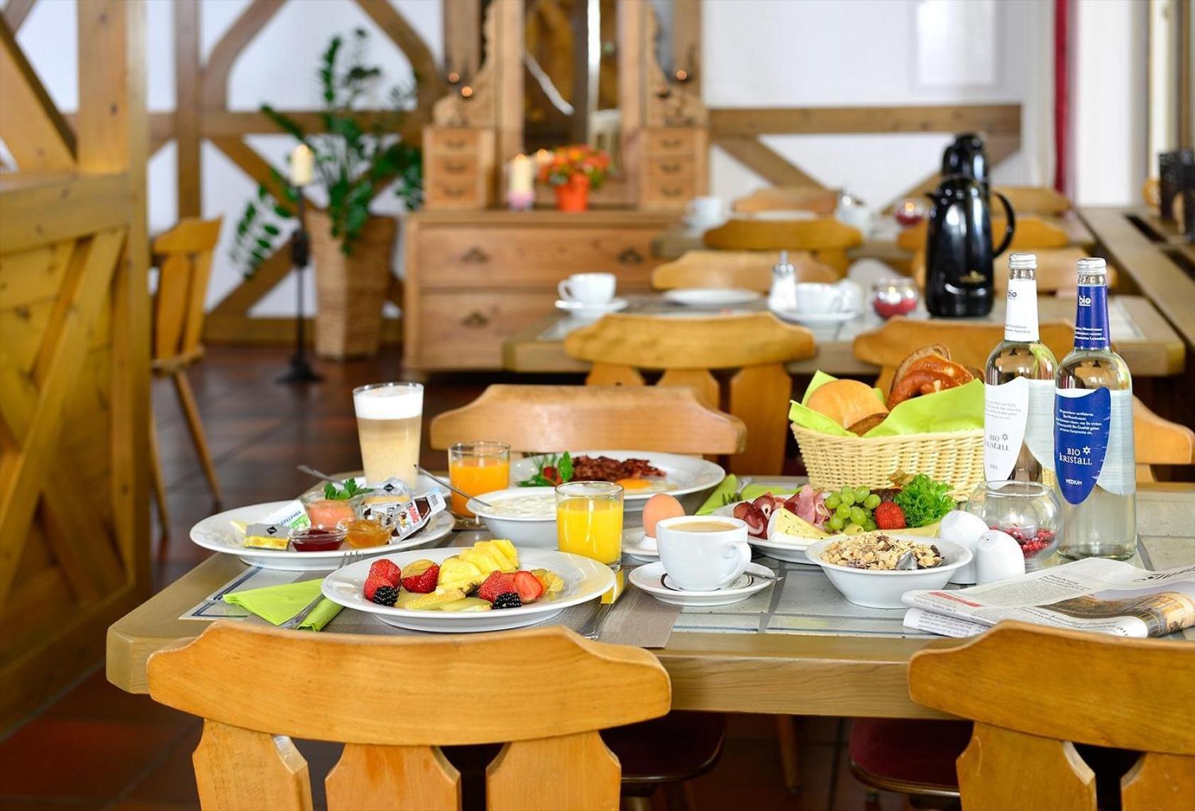 Hotel Sonnenhof Pleinfeld Ngoại thất bức ảnh